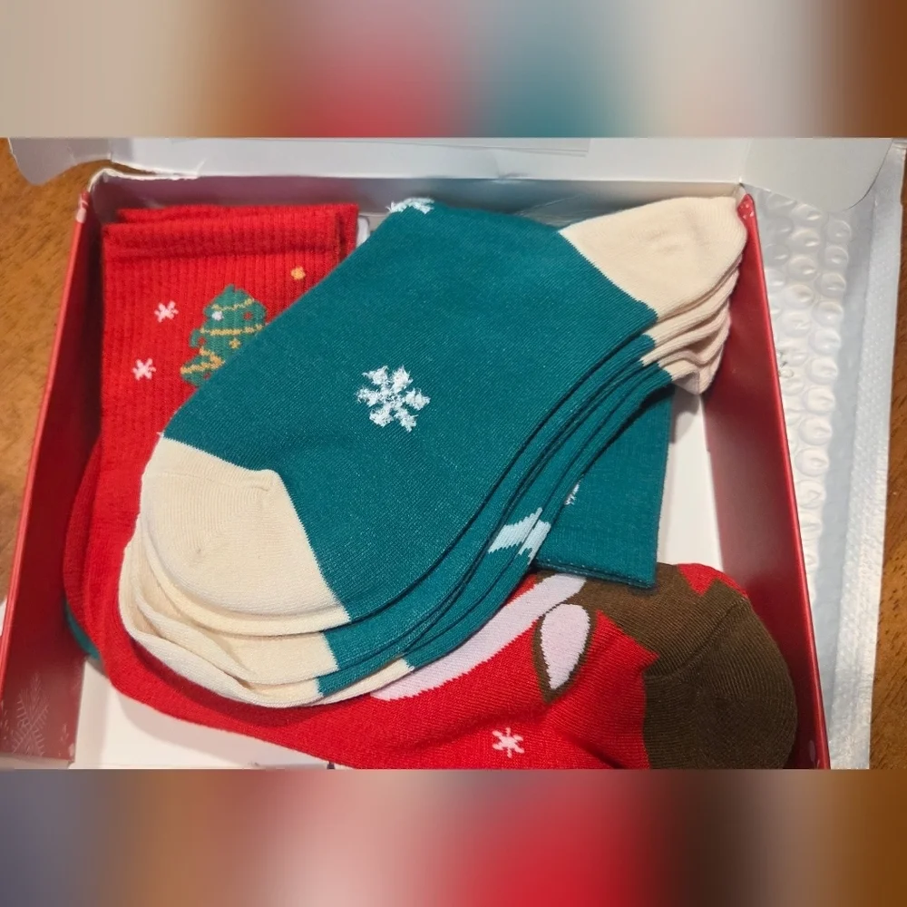 6 Pairs ofChristmas Socks for Kids Boys Girls